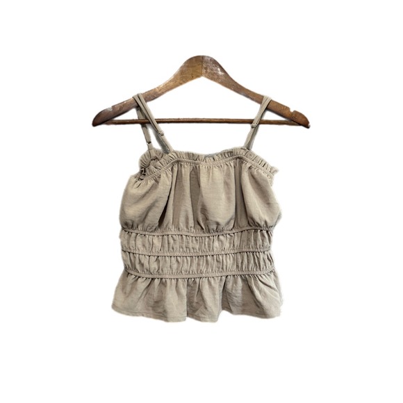 popular 21 Tops - Popular 21 Smocked Cami Top Womens Small Taupe Excellent Ruffle Peplum TX4140